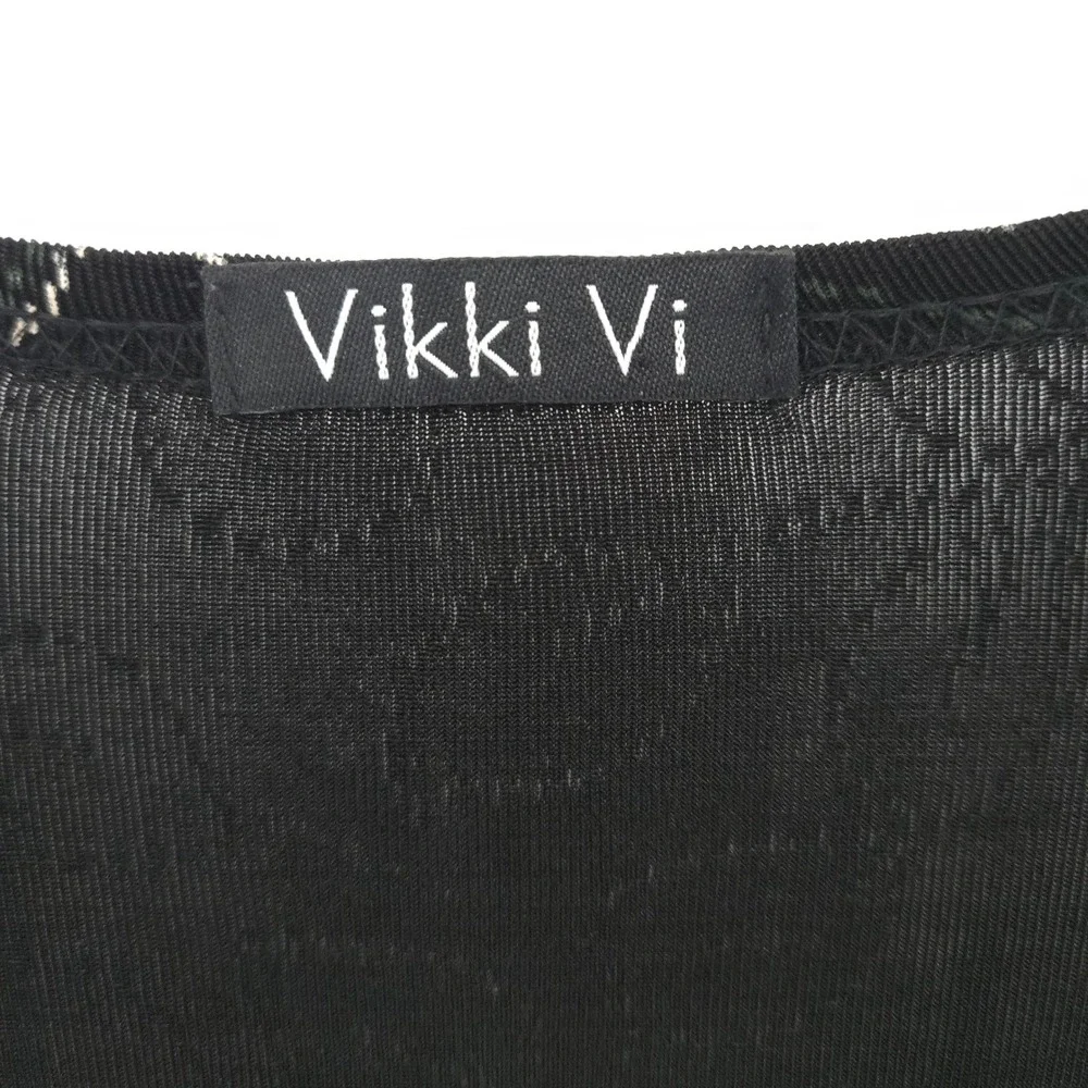 Vikki Vi Cardigan Top Women 2X Black Pink Floral Lace Trim Boho Whimsigoth